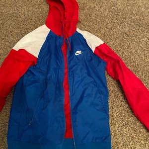Men’s Nike wind breaker/ rain jacket